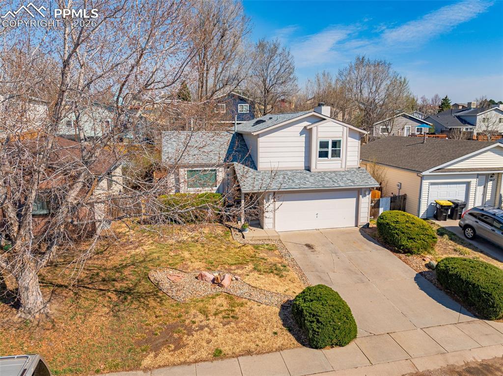 Image 29 of 36: Front of Structure