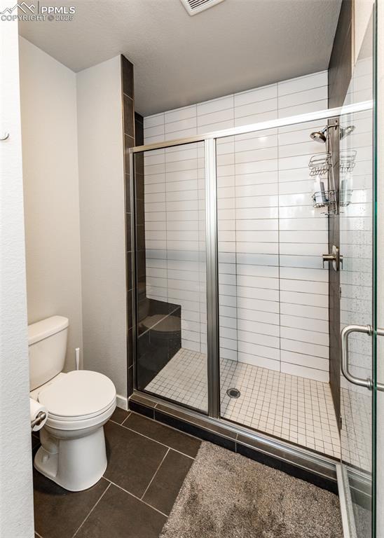 Image 26 of 34: Master Bathroom