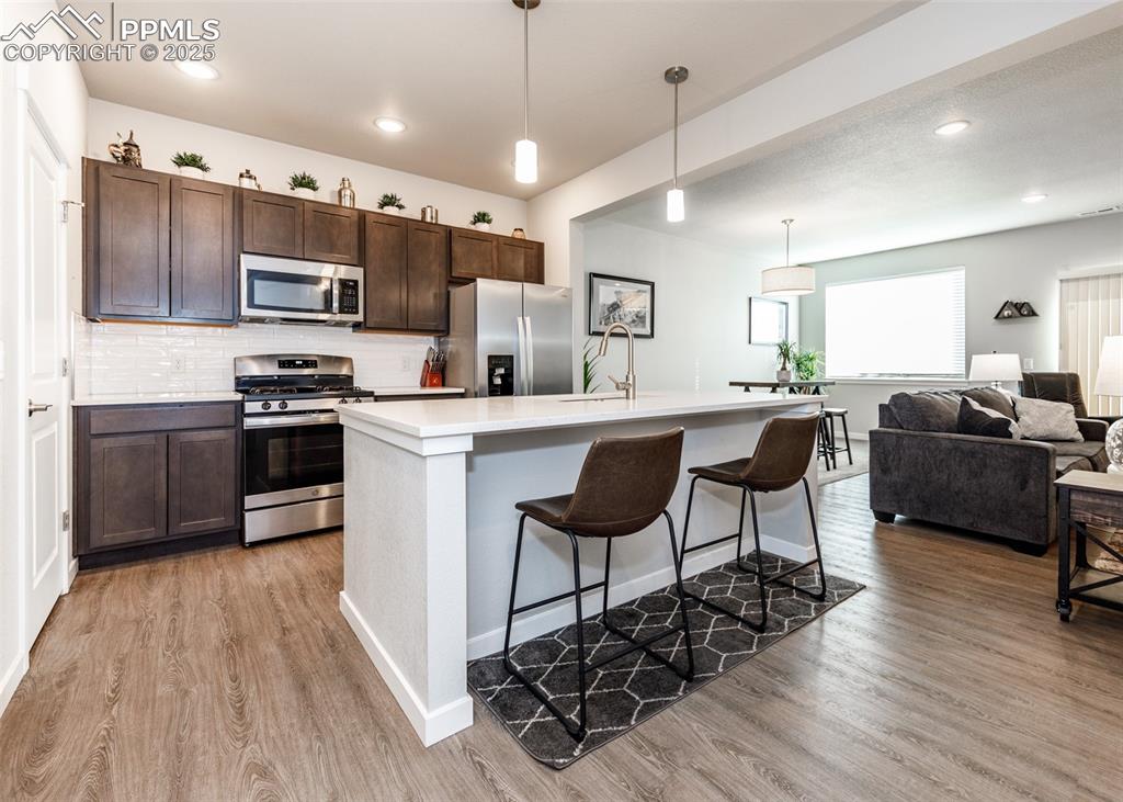 Image 9 of 34: Kitchen