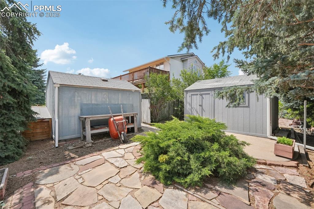 Image 29 of 49: Patio