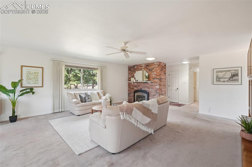 Image 6 of 49: Living Room