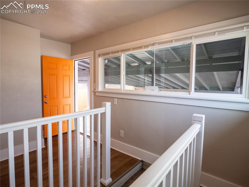 Image 16 of 34: Mud Room