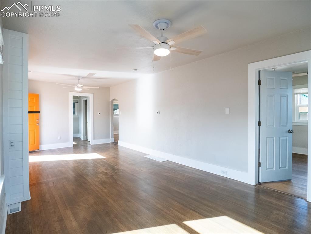 Image 7 of 34: Living Room