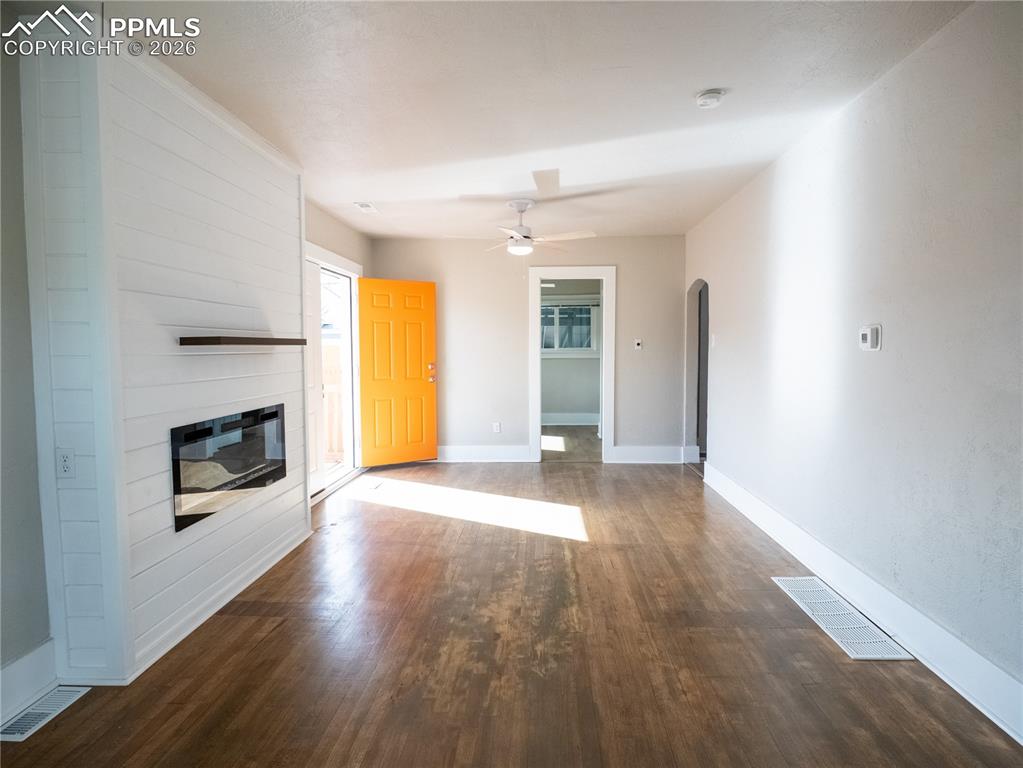 Image 8 of 34: Living Room