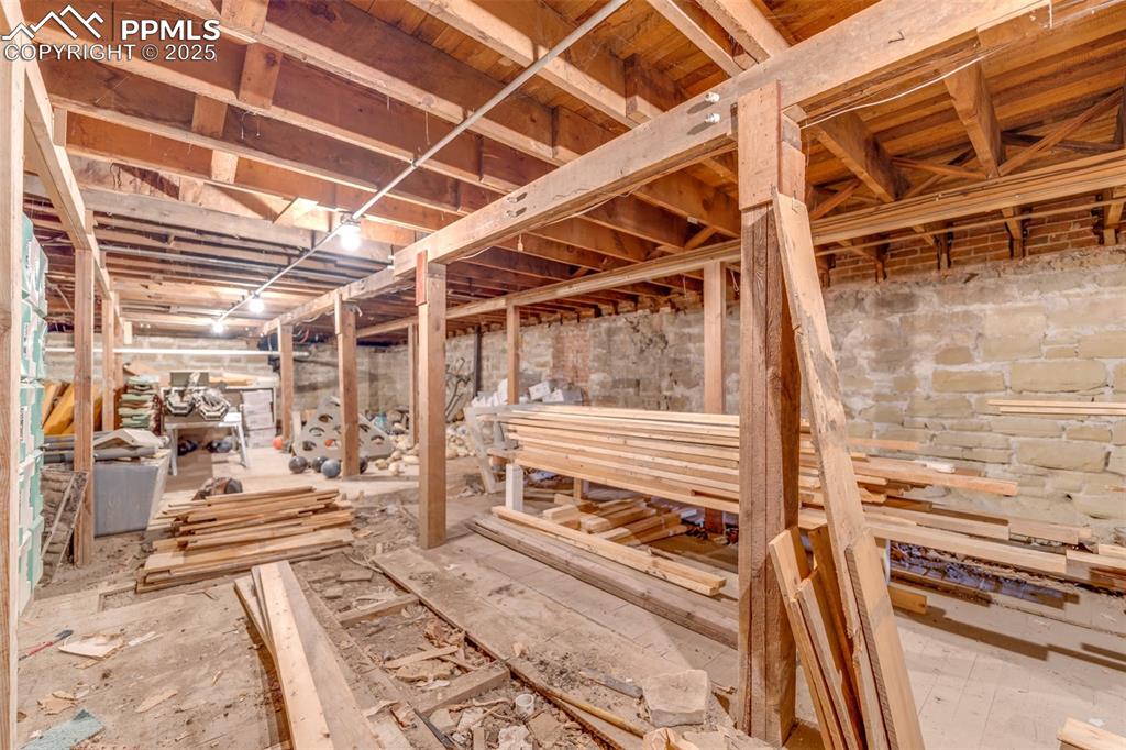 Image 11 of 21: Basement