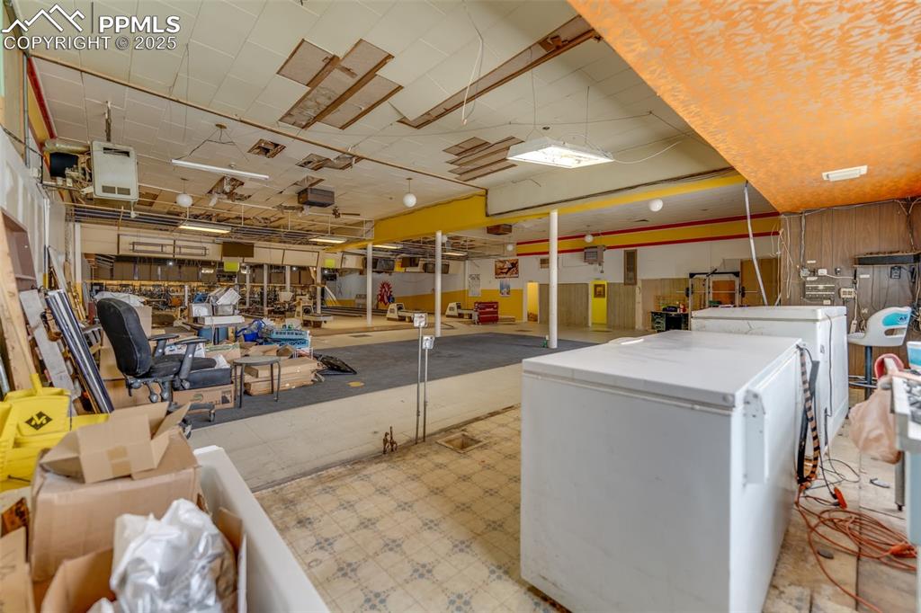 Image 16 of 21: Basement