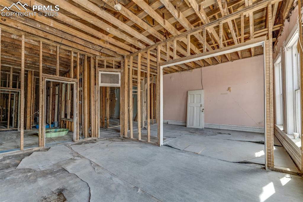 Image 7 of 21: Other