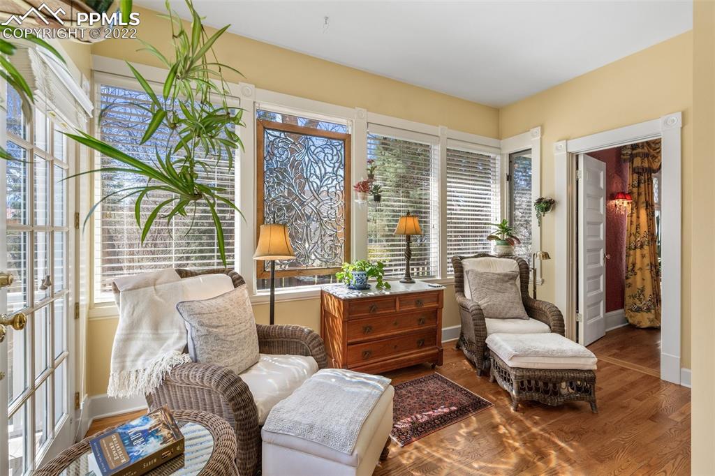 Listing 2240570, Image 17 of 43