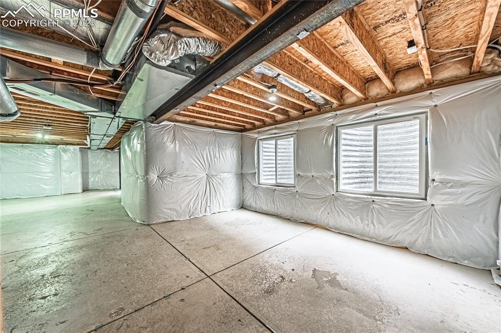 Image 38 of 41: Basement