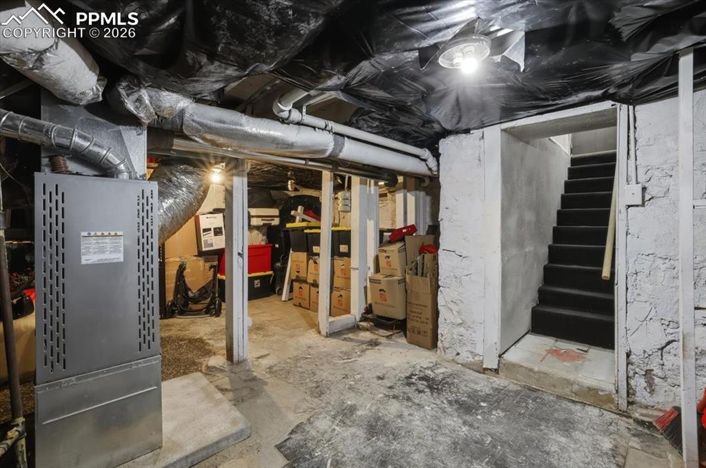 Image 32 of 40: Basement