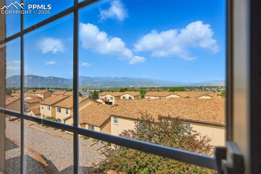 Image 27 of 50: View