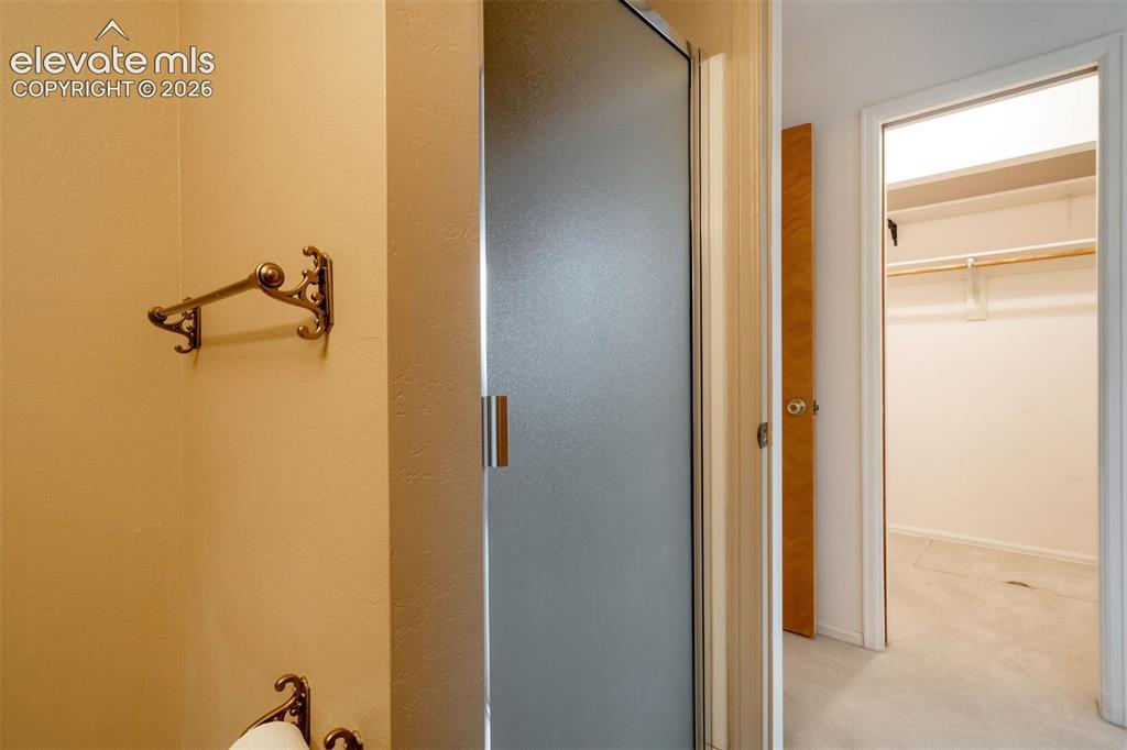 Image 6 of 43: Bathroom