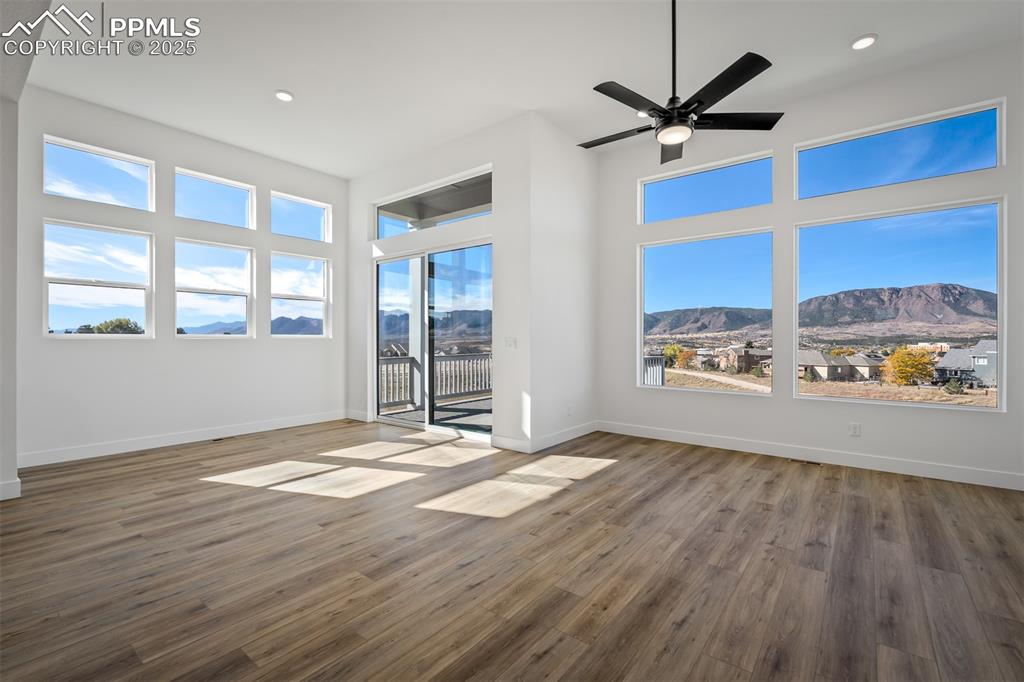 Image 5 of 38: Living Room