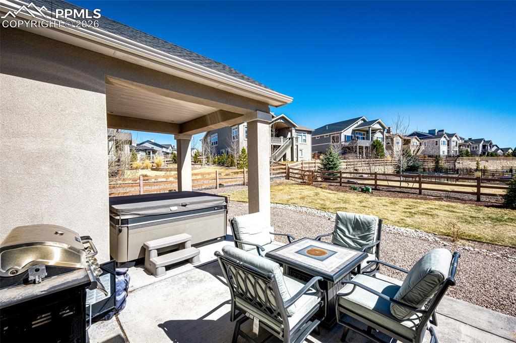 Image 42 of 47: Back of Structure