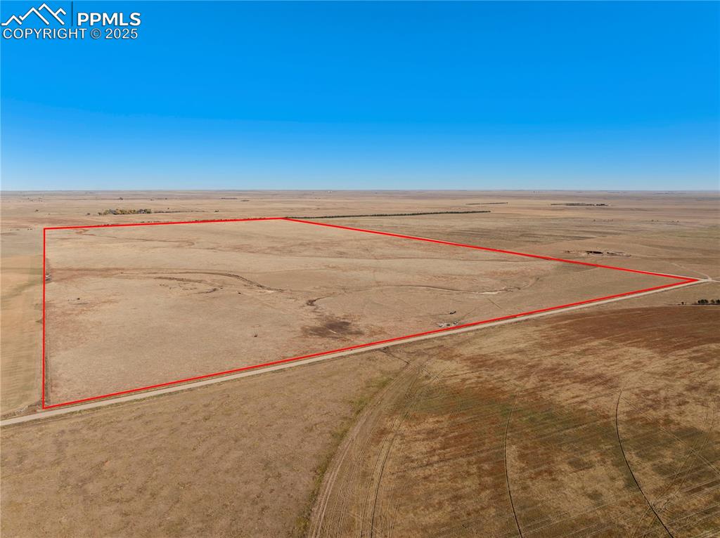 Image 19 of 28: Property Lines 
are approximate and not a survey