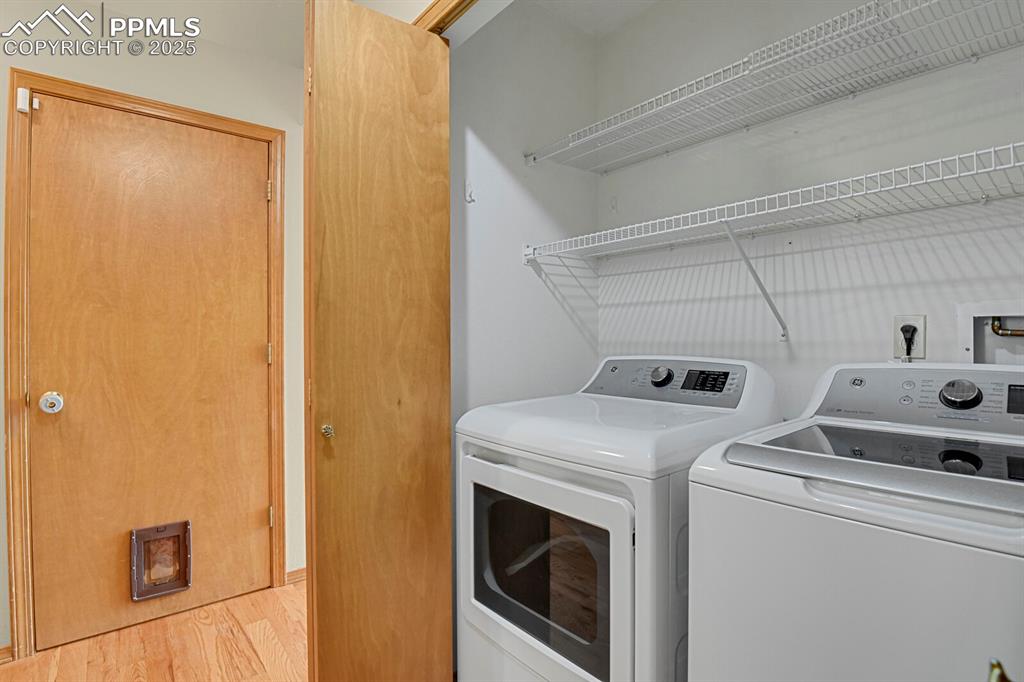 Image 26 of 48: Laundry