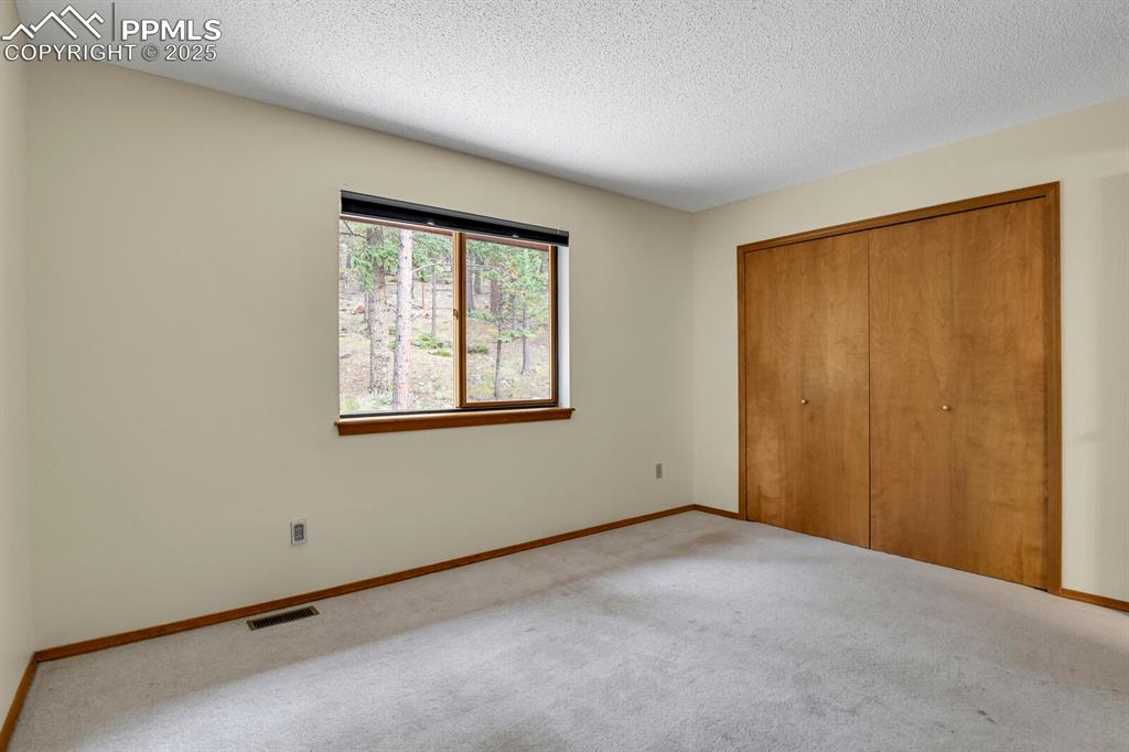 Image 36 of 48: Bedroom