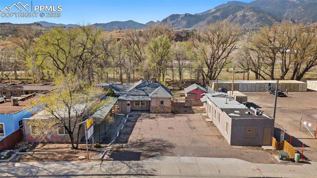 Image 10 of 20: Other