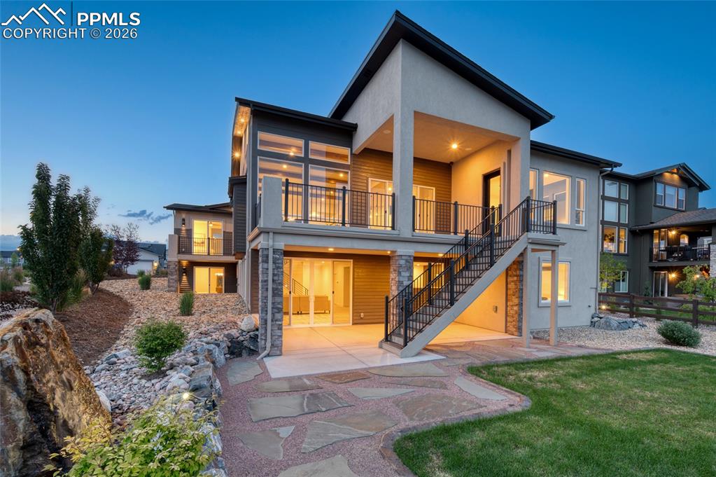 Image 46 of 50: Back of Structure