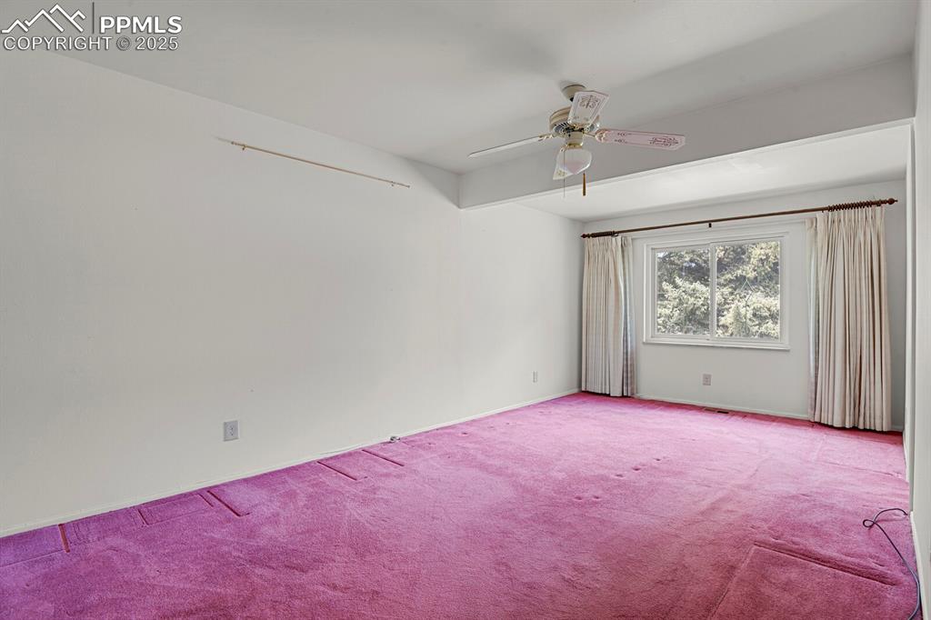 Image 16 of 40: Master Bedroom