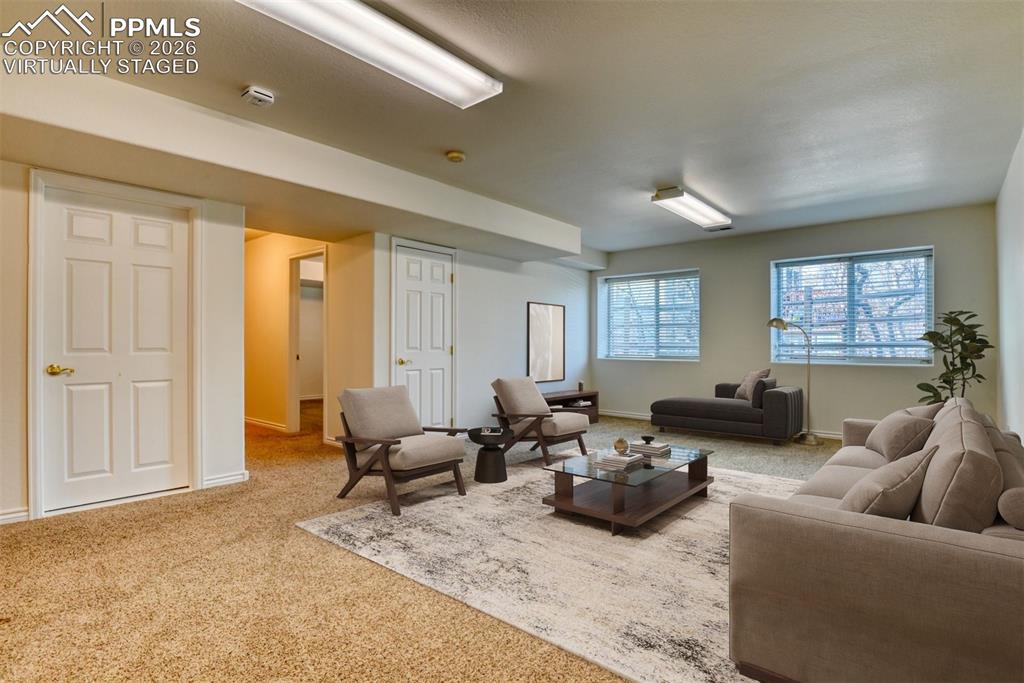 Image 32 of 46: Virtually Staged