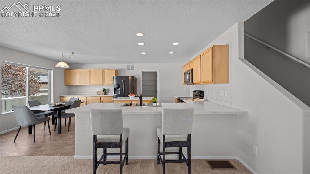 Image 6 of 48: Kitchen