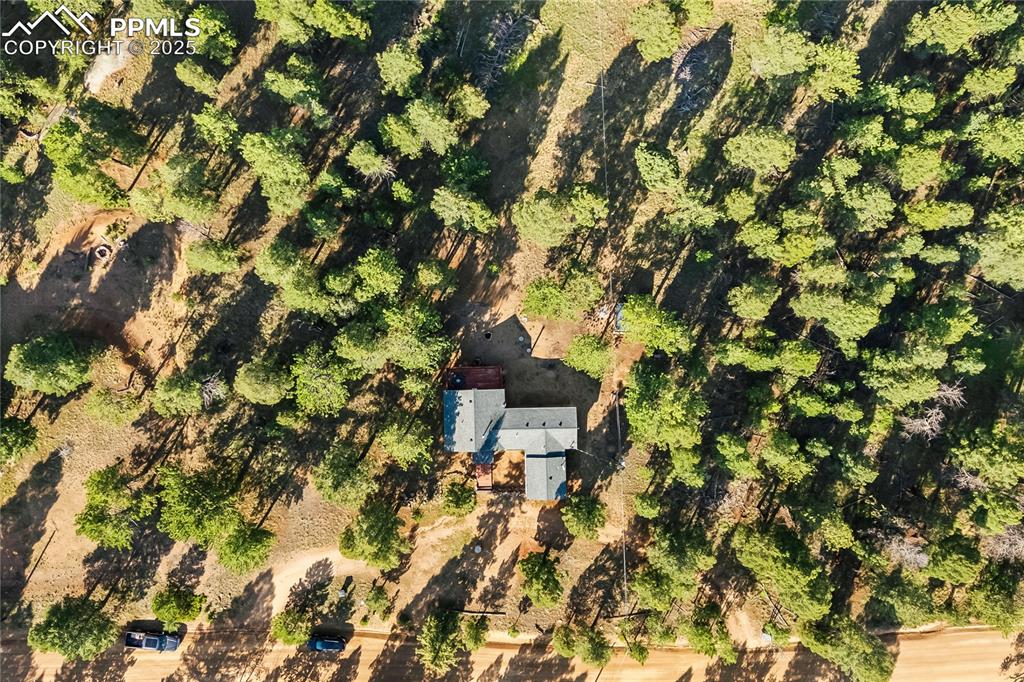 Image 34 of 39: View of property location