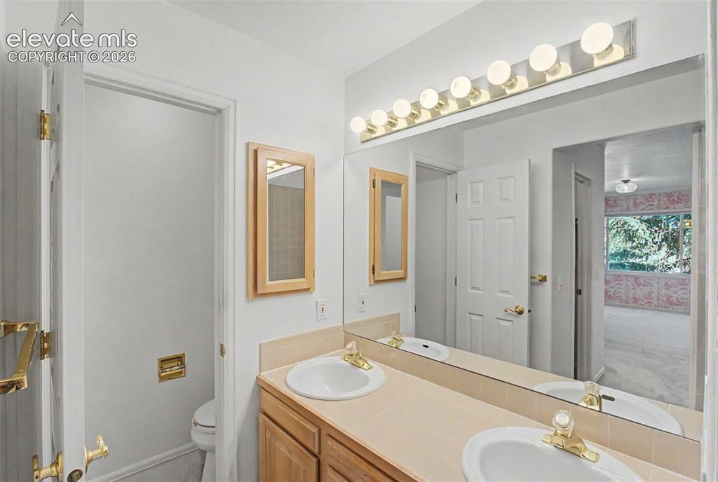Image 21 of 39: Master Bathroom