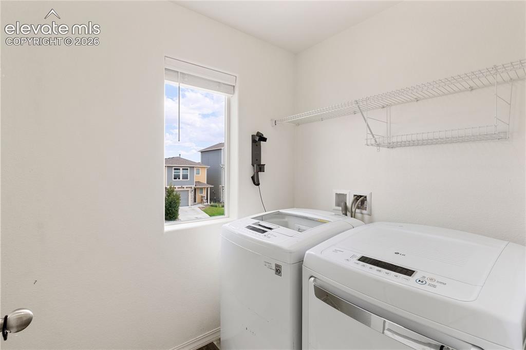 Image 12 of 37: Laundry