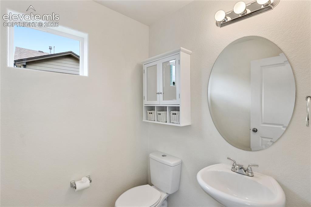 Image 13 of 37: Bathroom