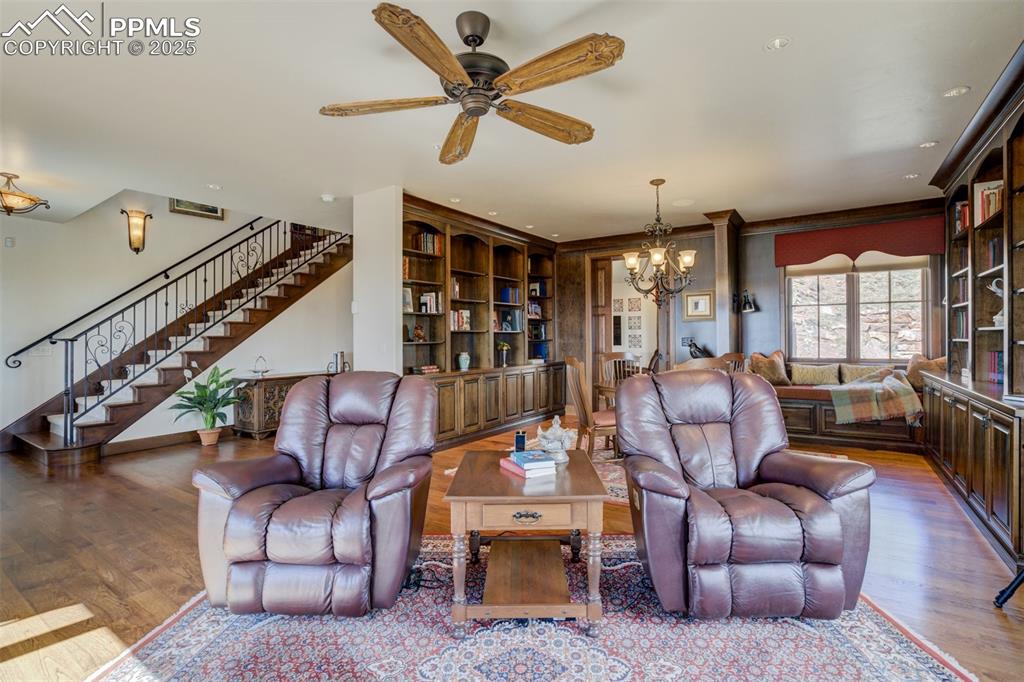 Image 8 of 50: Living room/library/study
