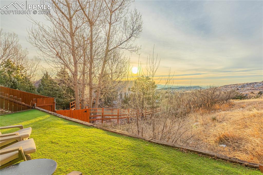 Image 8 of 50: Even the basement and yard gets a view over the city