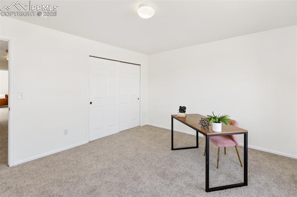 Image 27 of 37: Bedroom