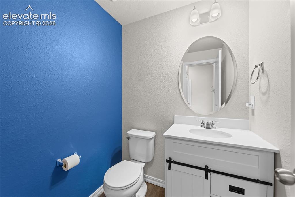 Image 9 of 31: Bathroom