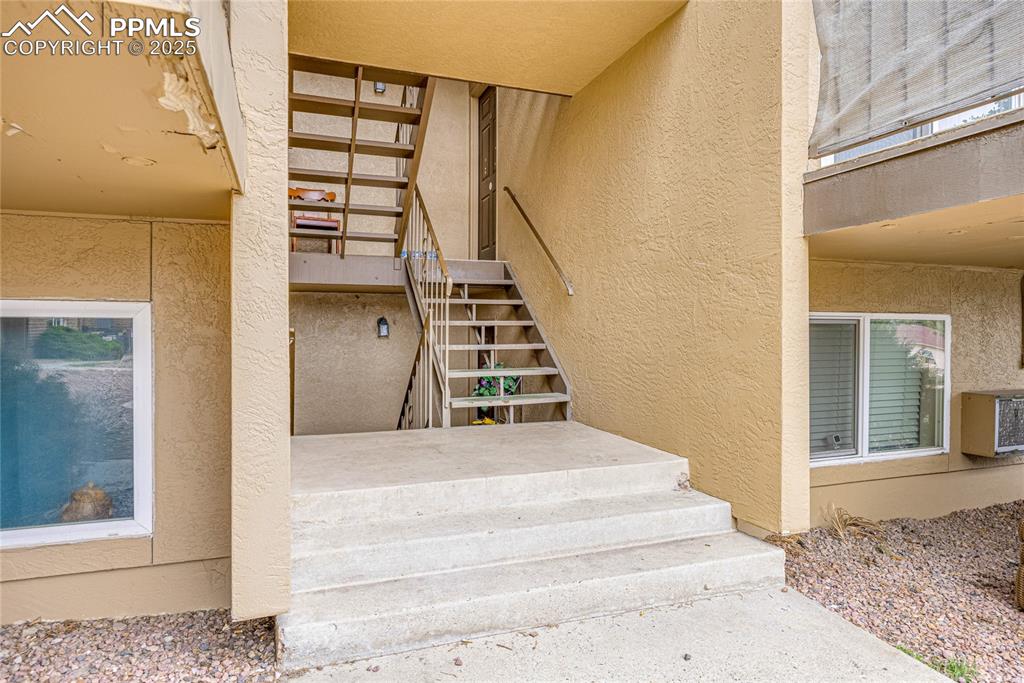 Image 4 of 24: View of stairs
