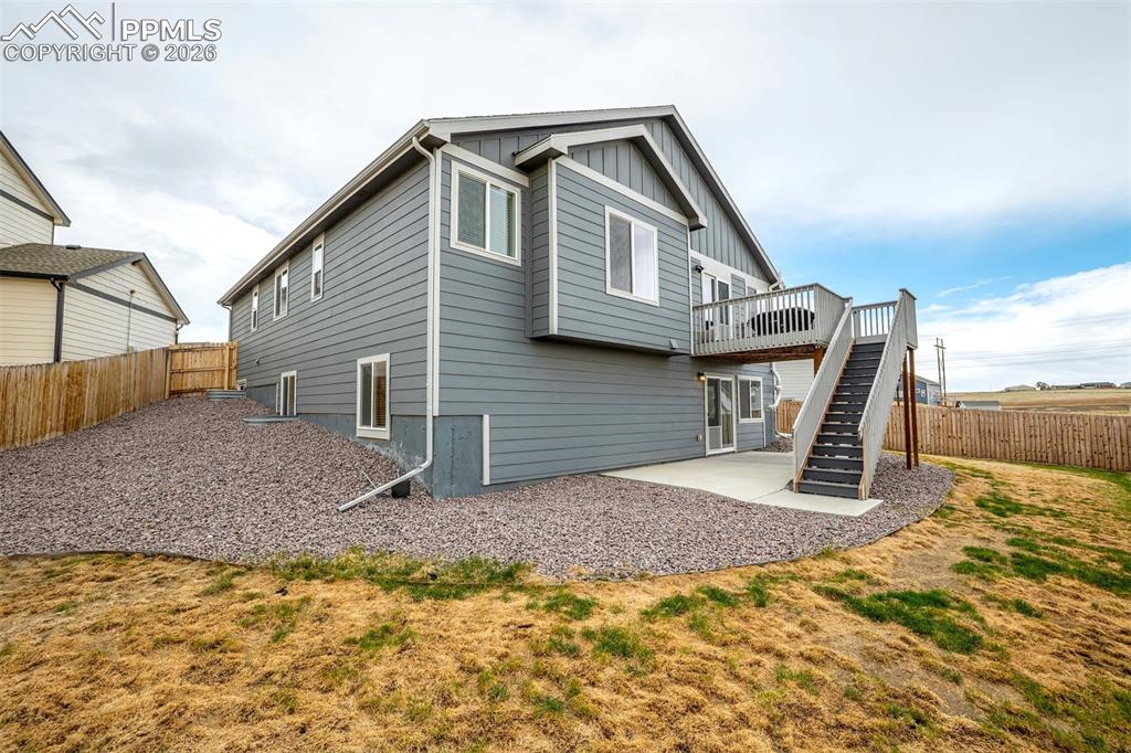 Image 46 of 50: Back of Structure