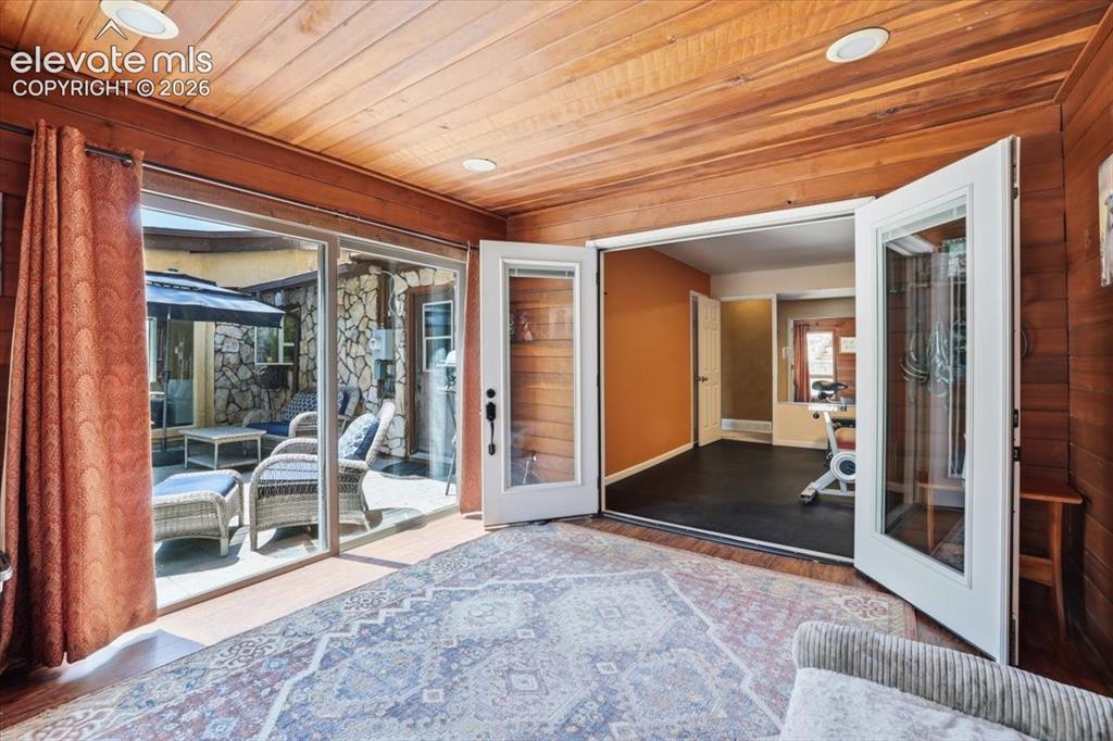Image 38 of 50: Flex Room: Ideal for a hot tub, hobbies, yoga, pets, and more.
