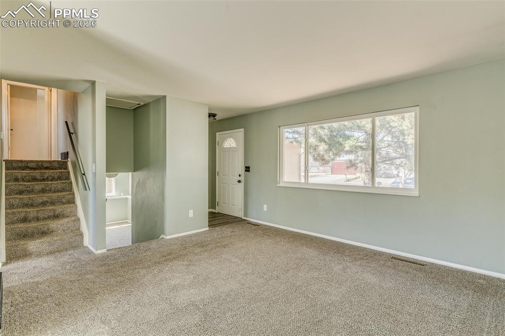 Image 5 of 30: Living Room