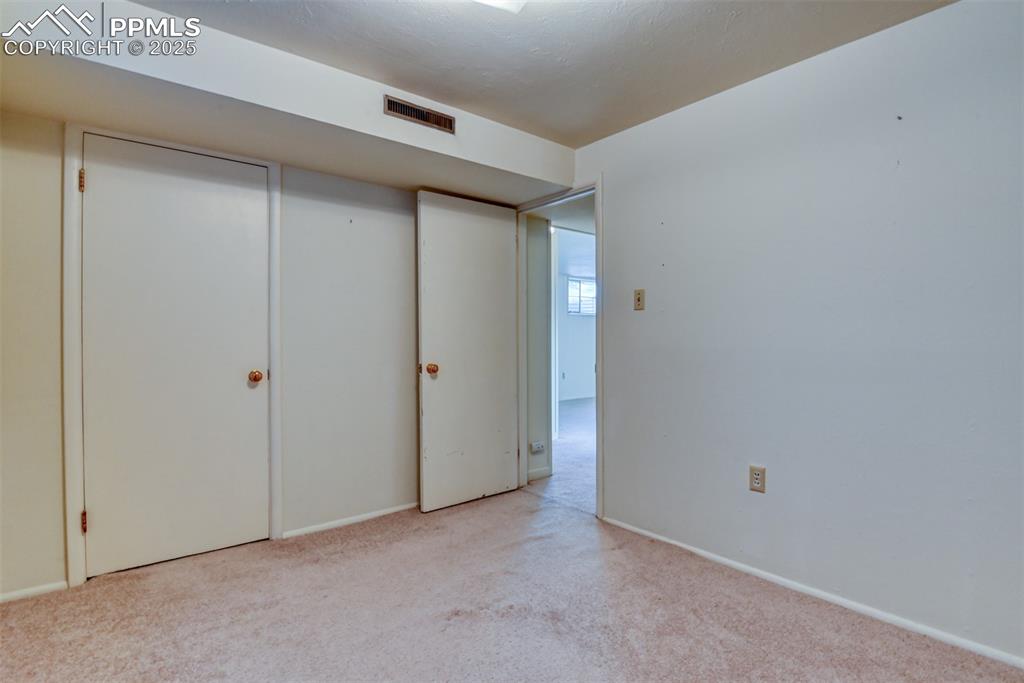 Image 45 of 49: Bedroom