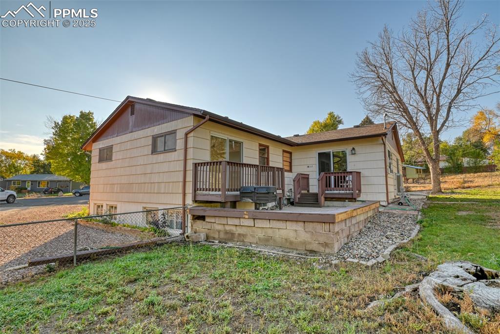 Image 46 of 49: Back of Structure