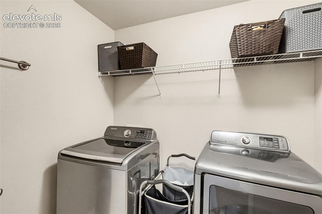 Image 34 of 45: Laundry