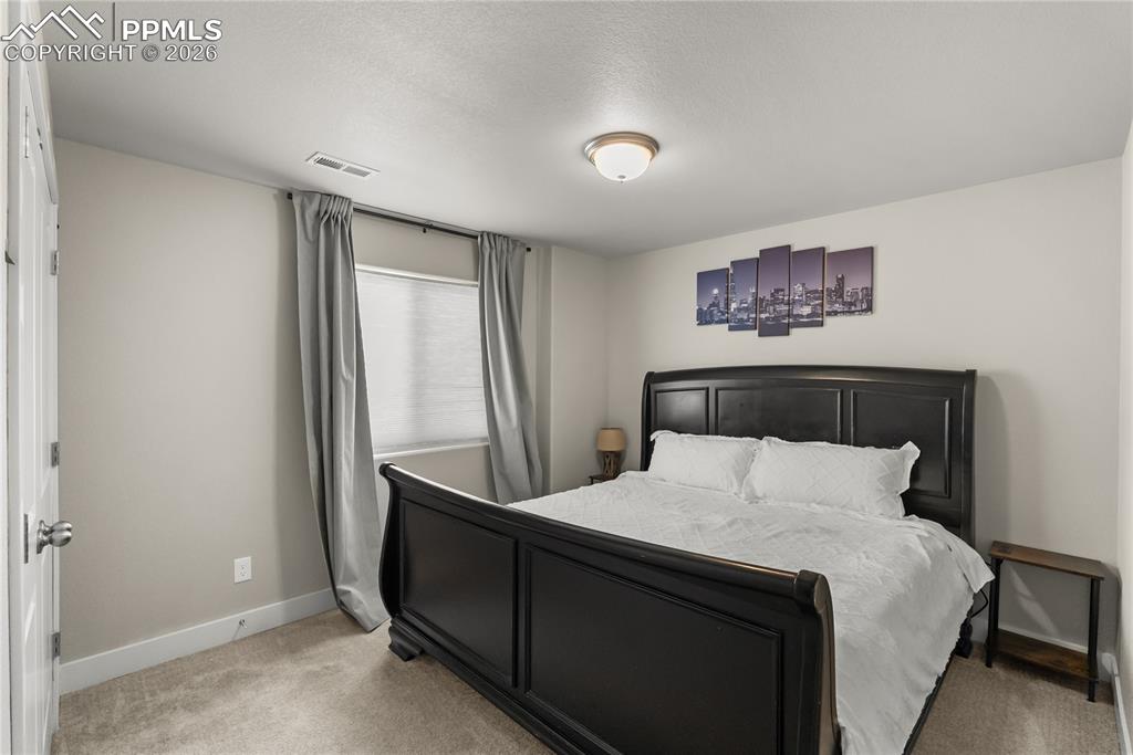 Image 27 of 37: Bedroom