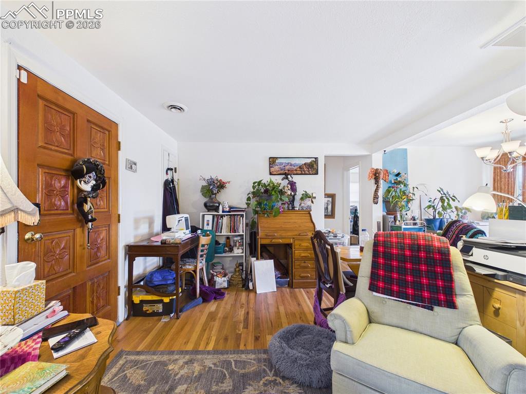 Image 6 of 26: Living Room