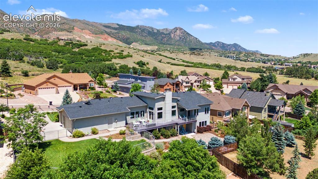 Image 3 of 50: Mountains to the West
