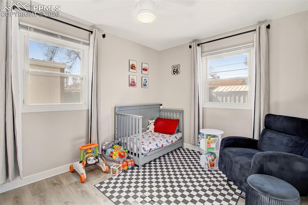 Image 13 of 21: Bedroom