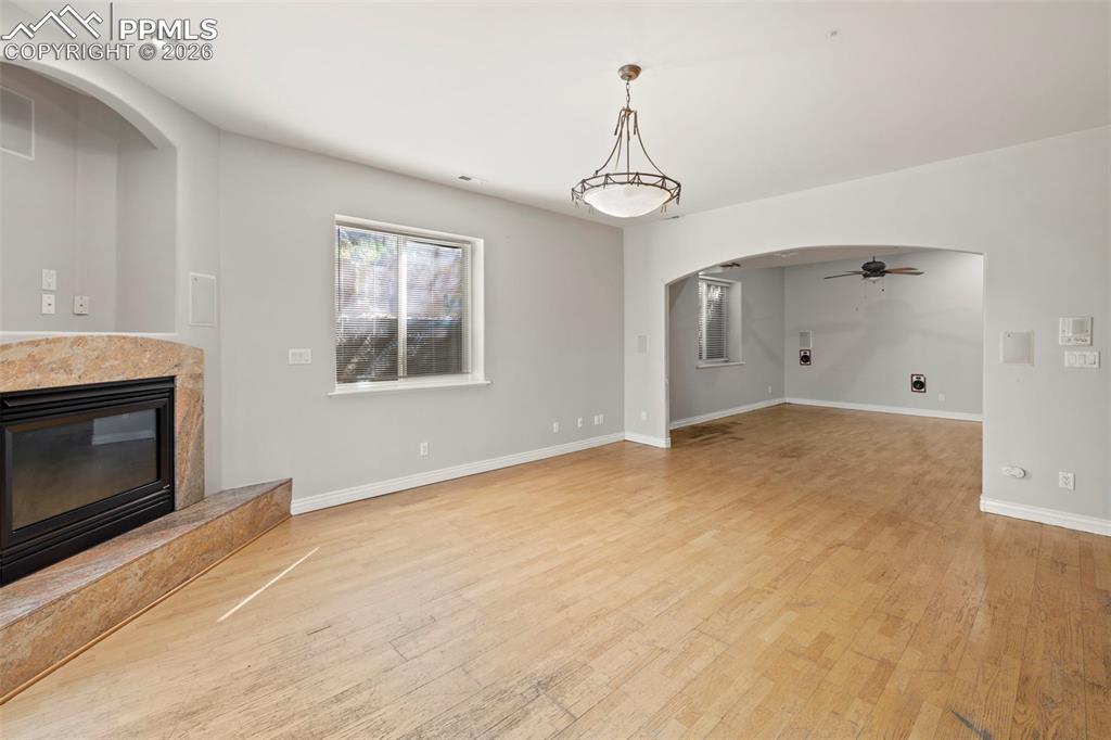 Image 33 of 50: Master Bathroom