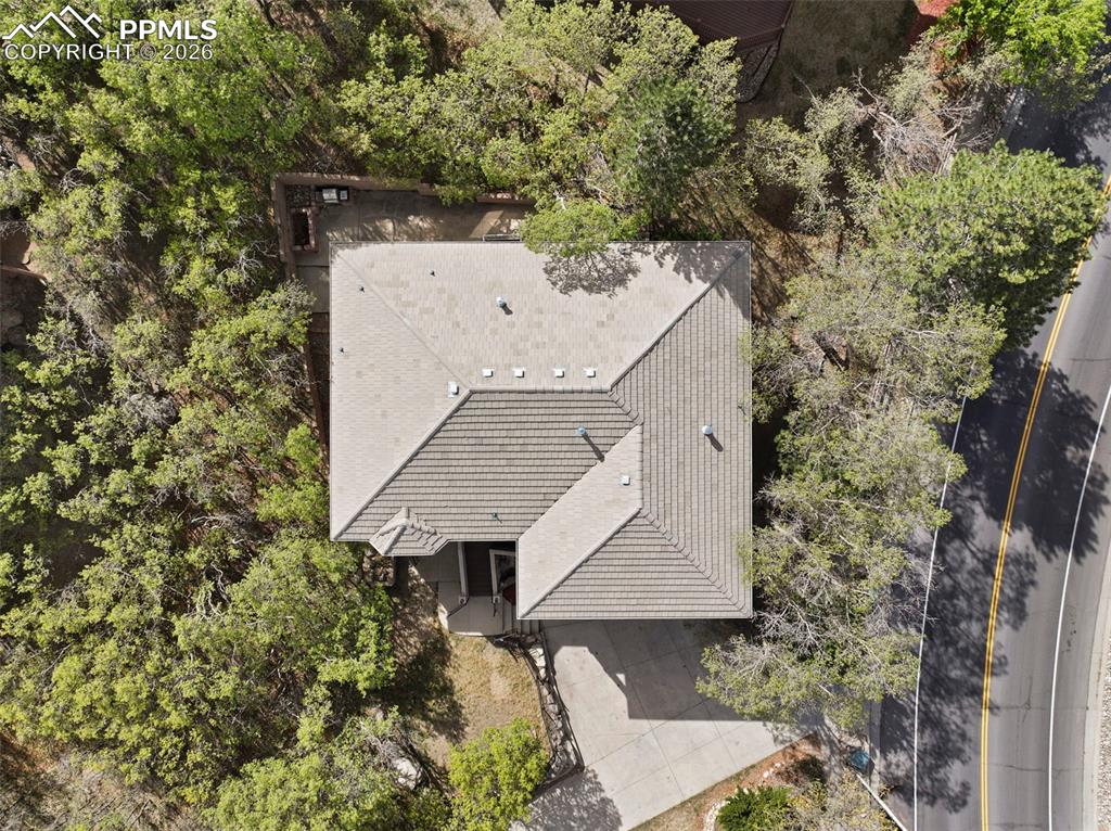 Image 50 of 50: Side of Structure