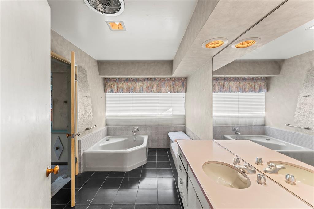 Image 12 of 24: Master Bathroom