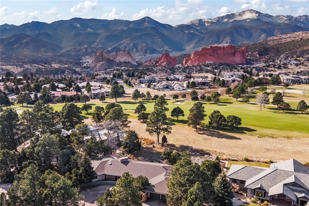 Image 19 of 24: View