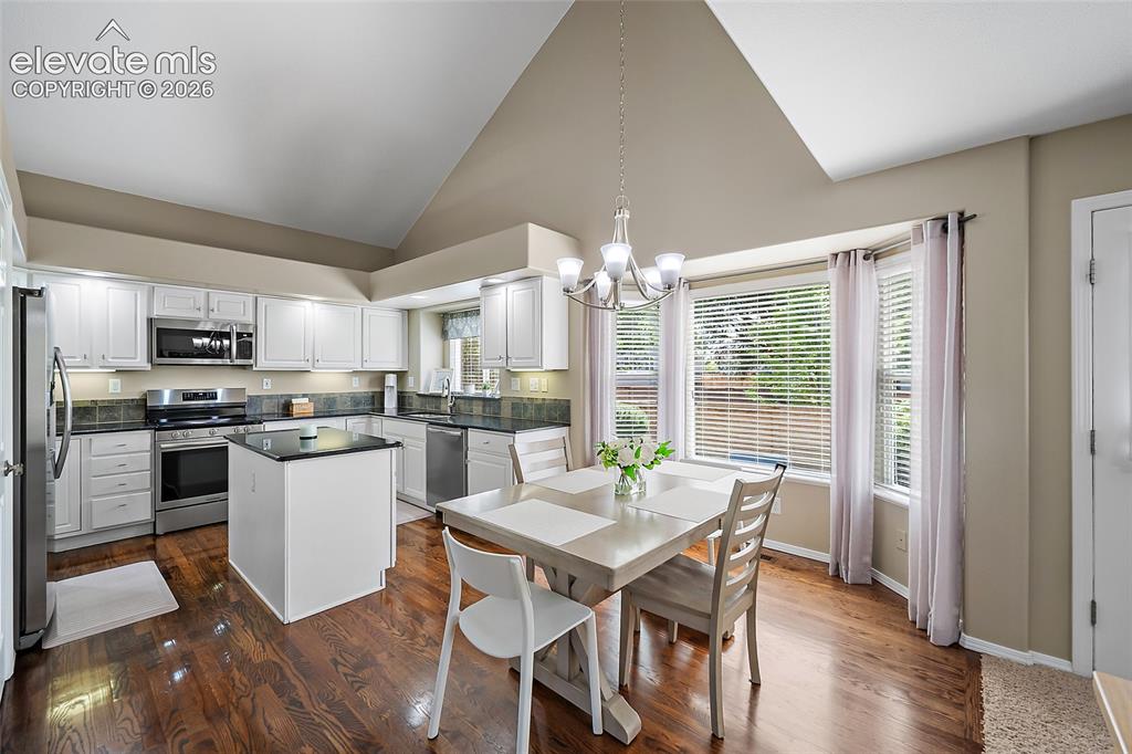 Image 12 of 48: Kitchen